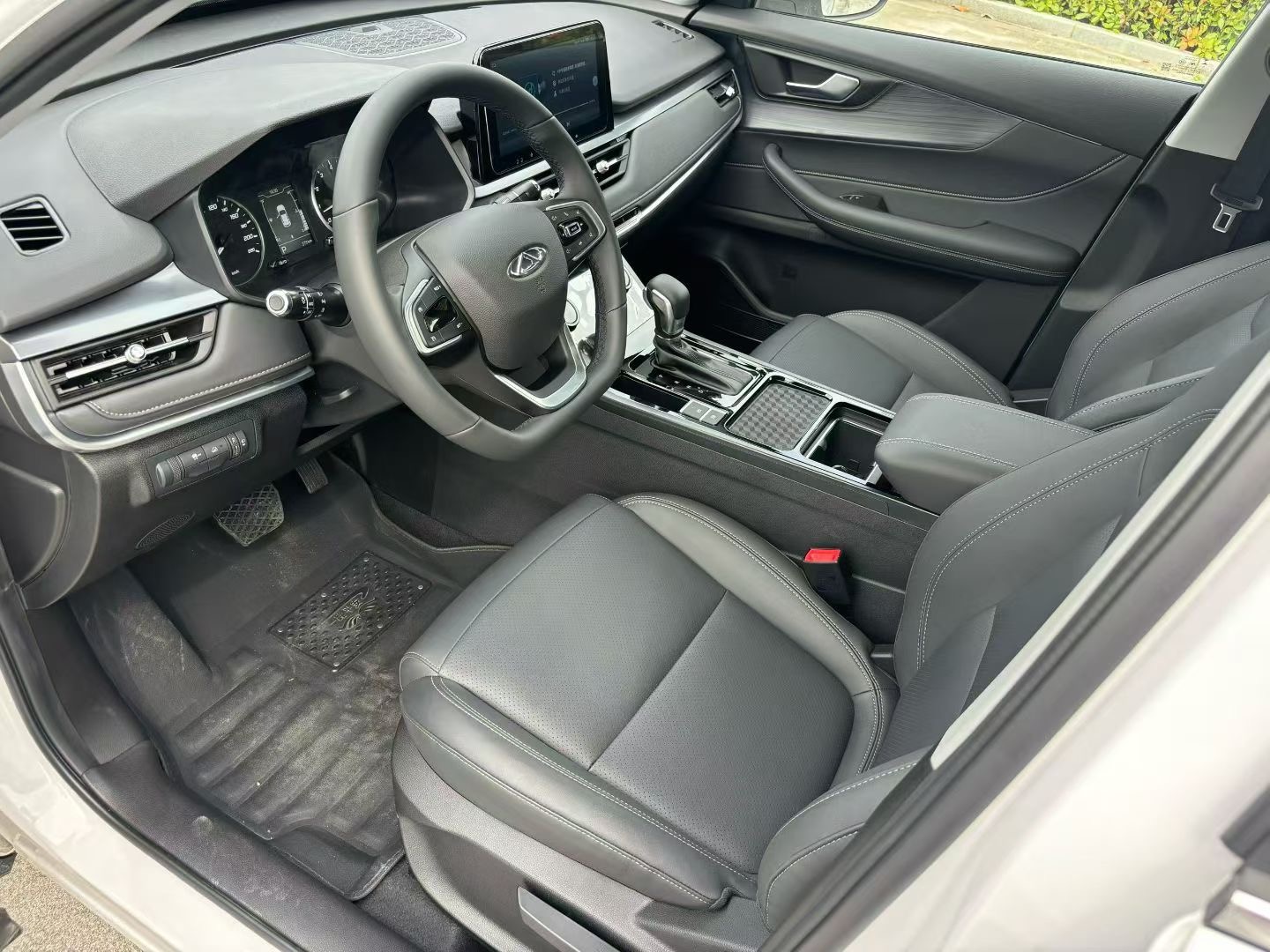 Chery Tiggo 5x 2026 car image #4