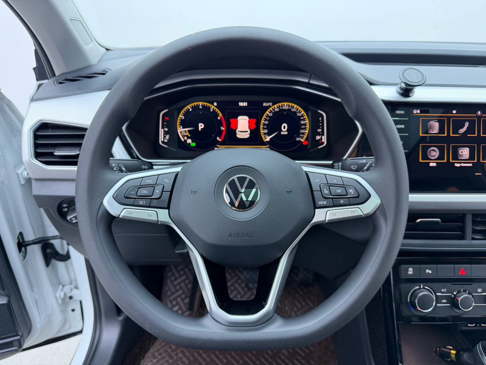 Volkswagen Tacqua 2022 #6 Volkswagen Tacqua 2022 изображение автомобиля #6