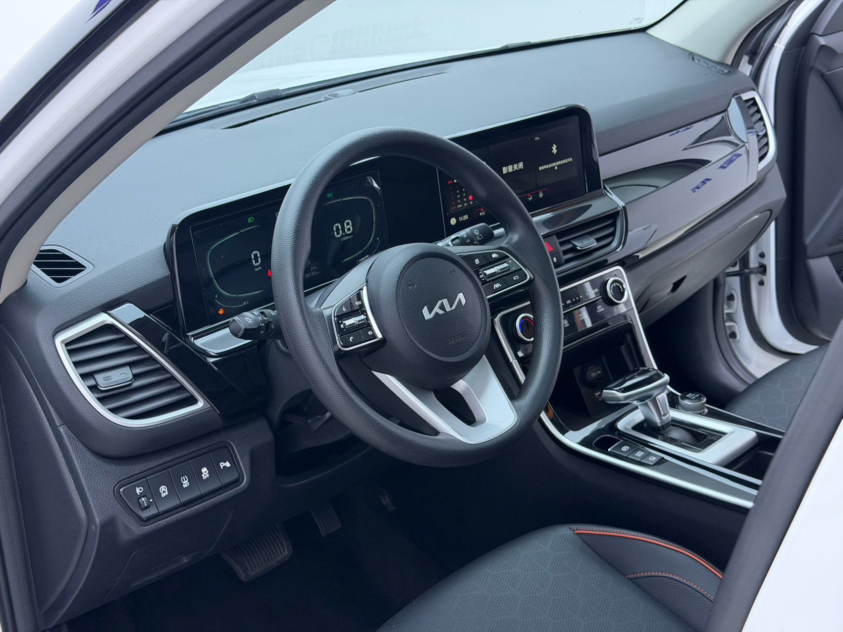 Kia Seltos 2023 #8 Kia Seltos 2023 immagine di auto #8