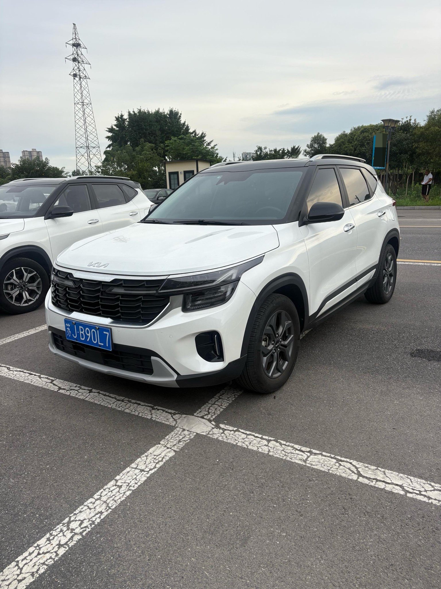 Kia Seltos 2023 Kia Seltos 2023 car image