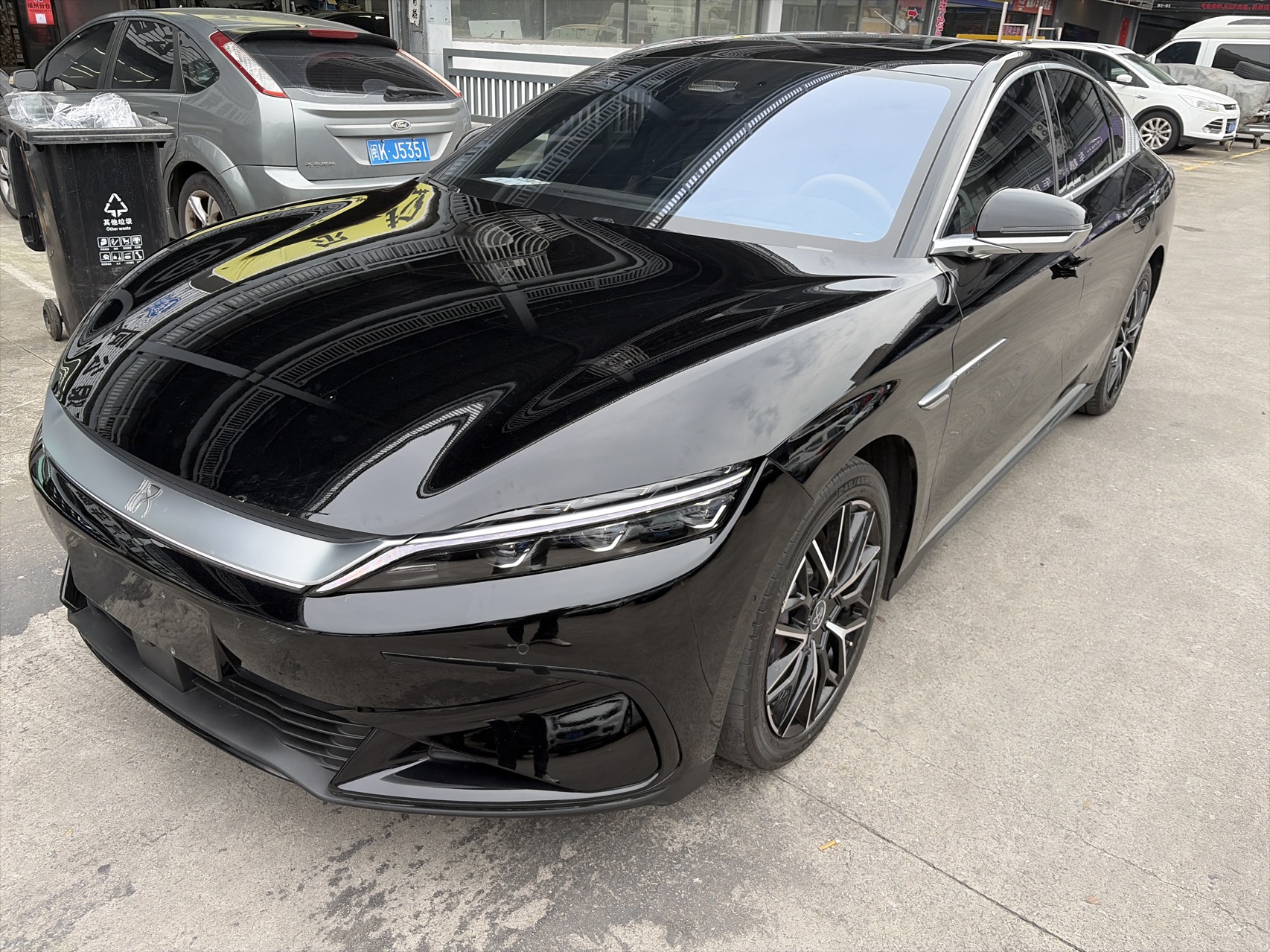 BYD Han 2024 car image 