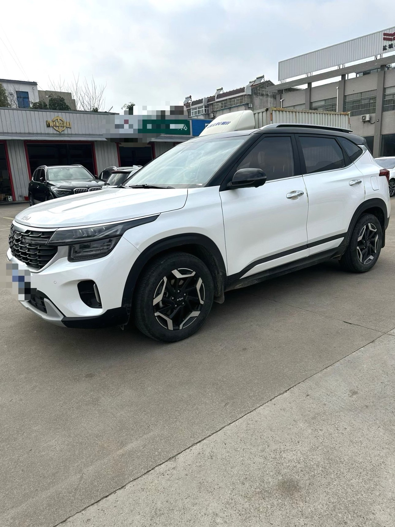Kia Seltos 2023 Kia Seltos 2023 car image