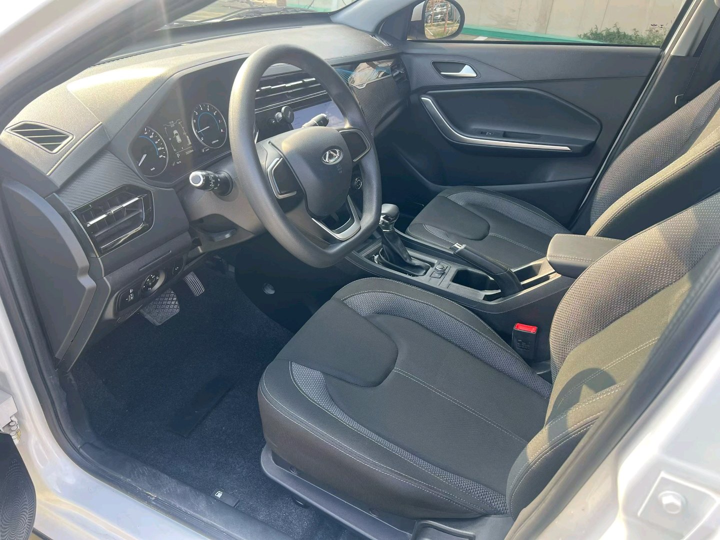 Chery Tiggo 3x 2025 #4 Chery Tiggo 3x 2025 car image #4