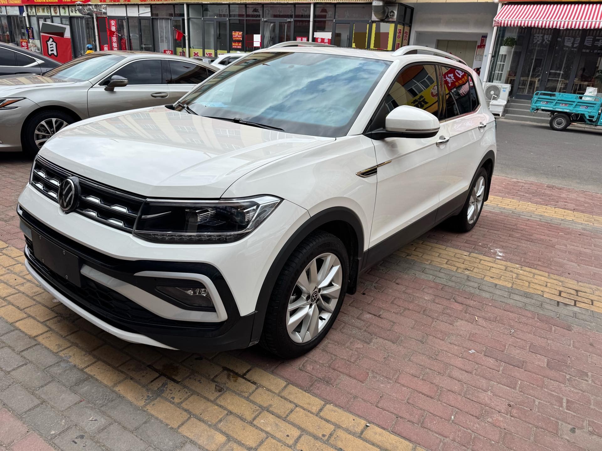 Volkswagen T-Cross 2021 Volkswagen T-Cross 2021 car image