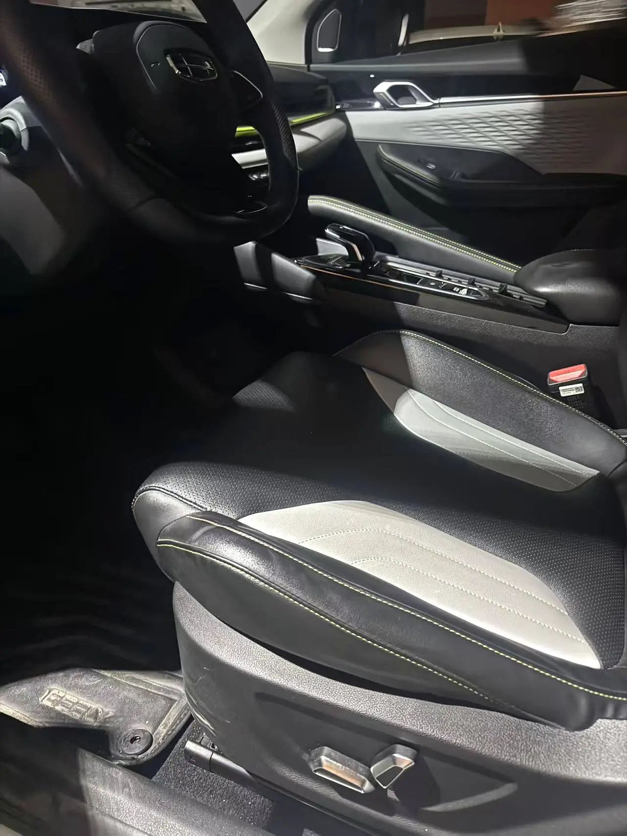 GEELY Coolray 2023 #3 GEELY Coolray 2023 image de voiture #3