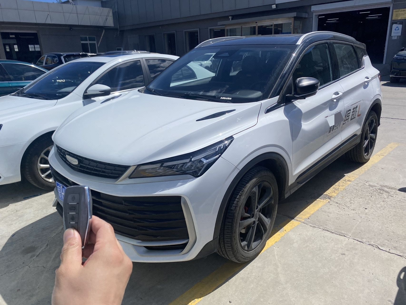 GEELY Coolray 2025 image de voiture 