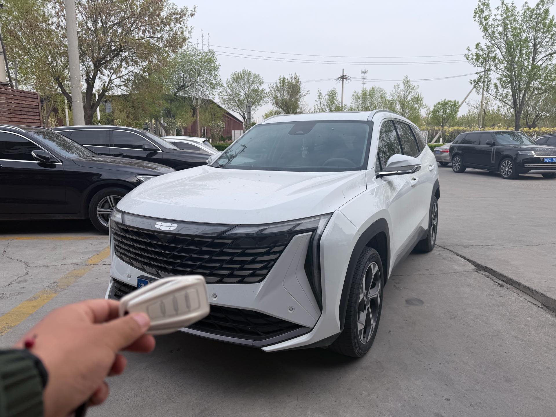 GEELY Boyue L 2023 GEELY Boyue L 2023 car image