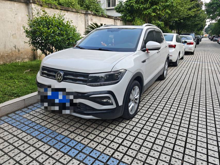 Volkswagen T-Cross 2021 Volkswagen T-Cross 2021 car image