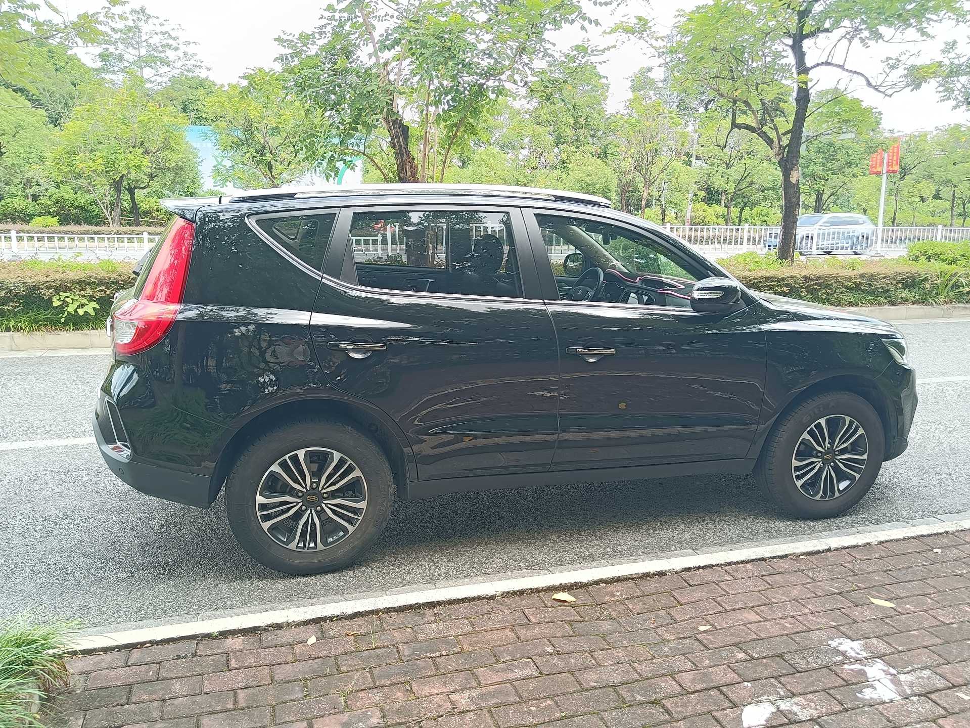 GEELY Vision X6 2016 #4 GEELY Vision X6 2016 car image #4