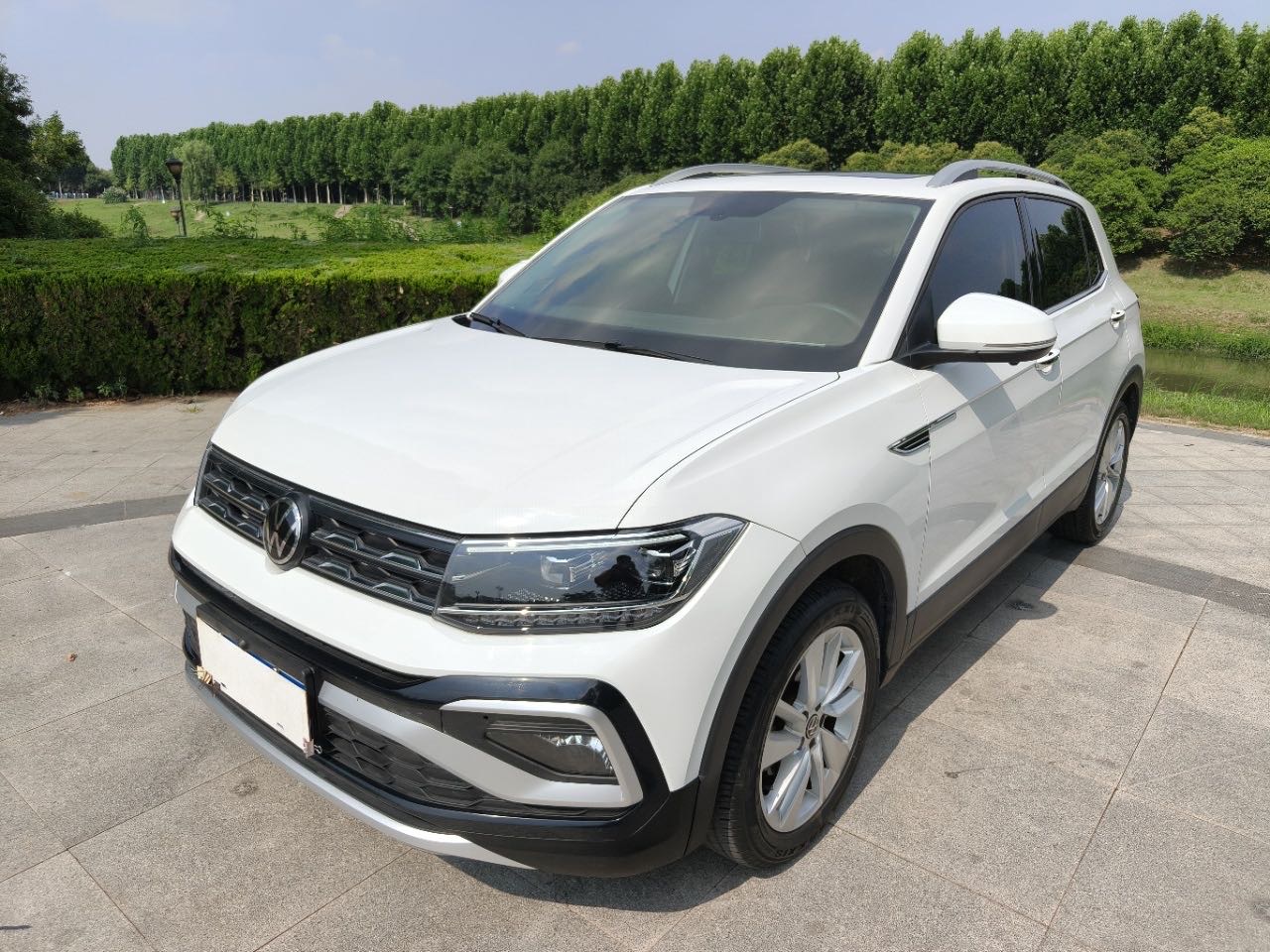 Volkswagen T-Cross 2023 Volkswagen T-Cross 2023 car image