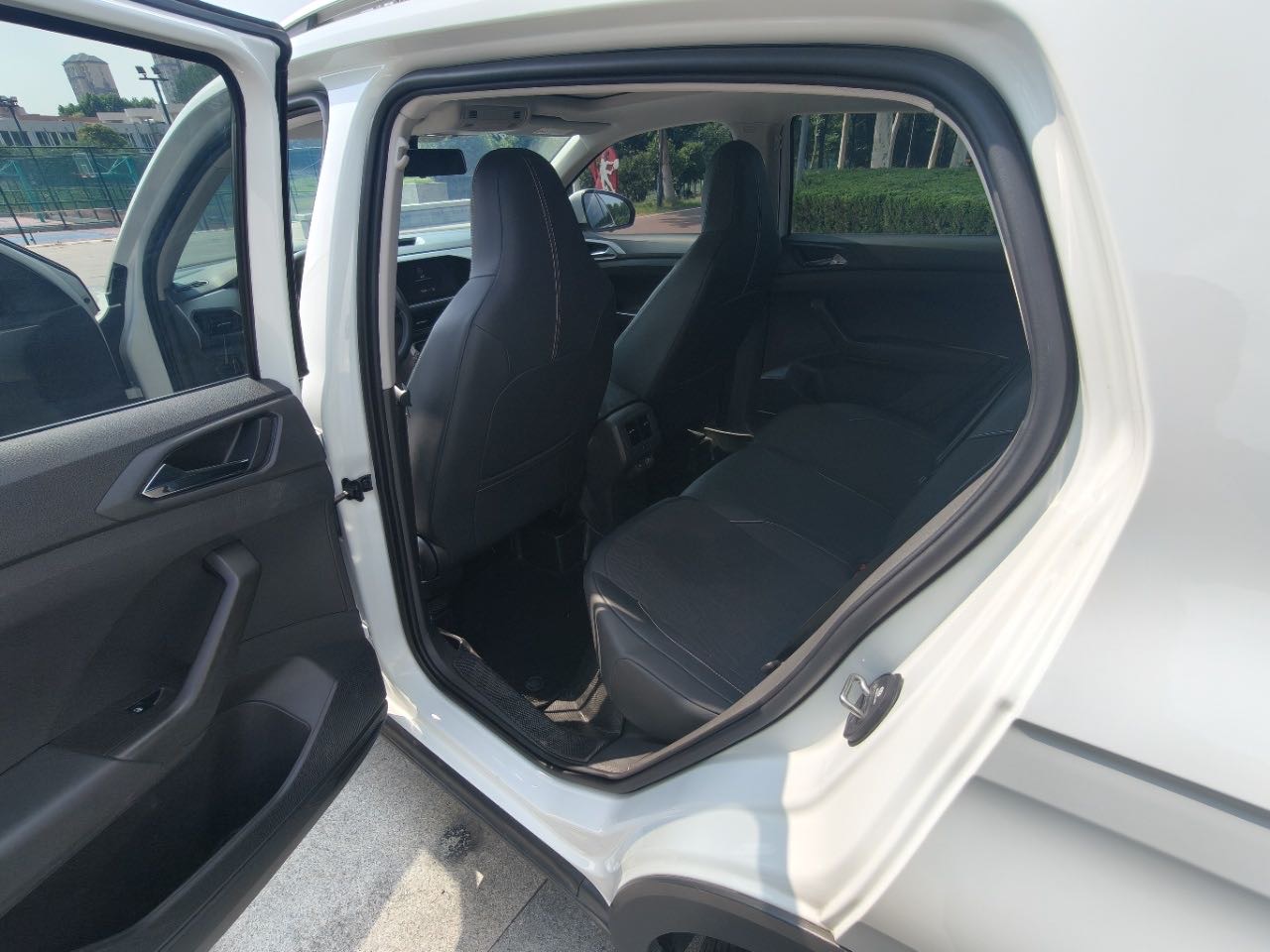 Volkswagen T-Cross 2023 #4 Volkswagen T-Cross 2023 immagine di auto #4