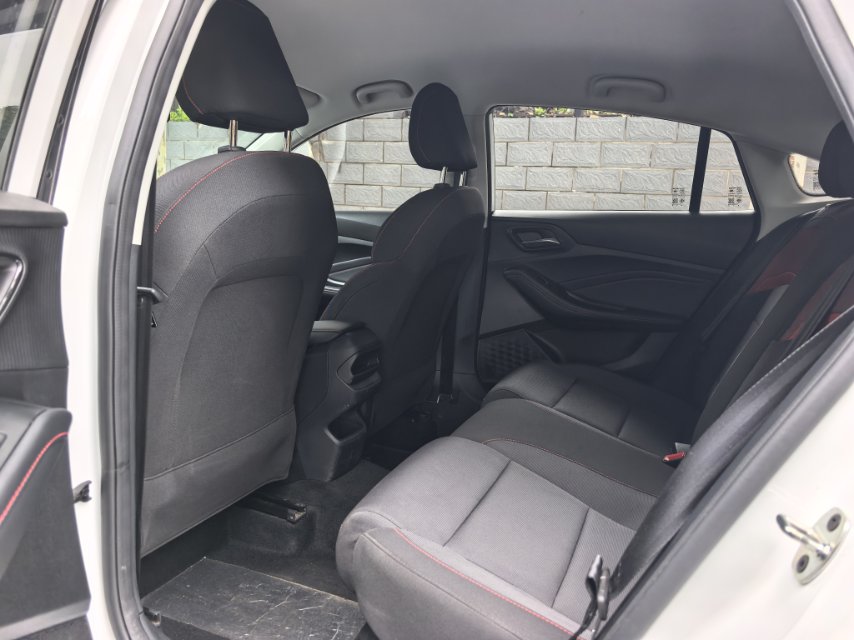 MG 5 2025 #9 MG 5 2025 imagen de coche #9