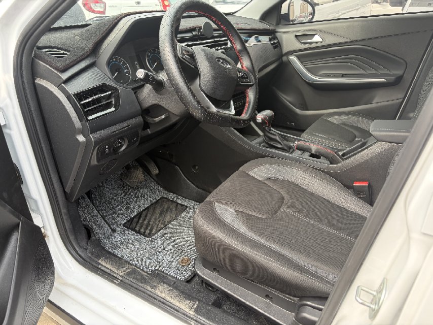 Chery Tiggo 3x 2024 #5 Chery Tiggo 3x 2024 صورة سيارة #5