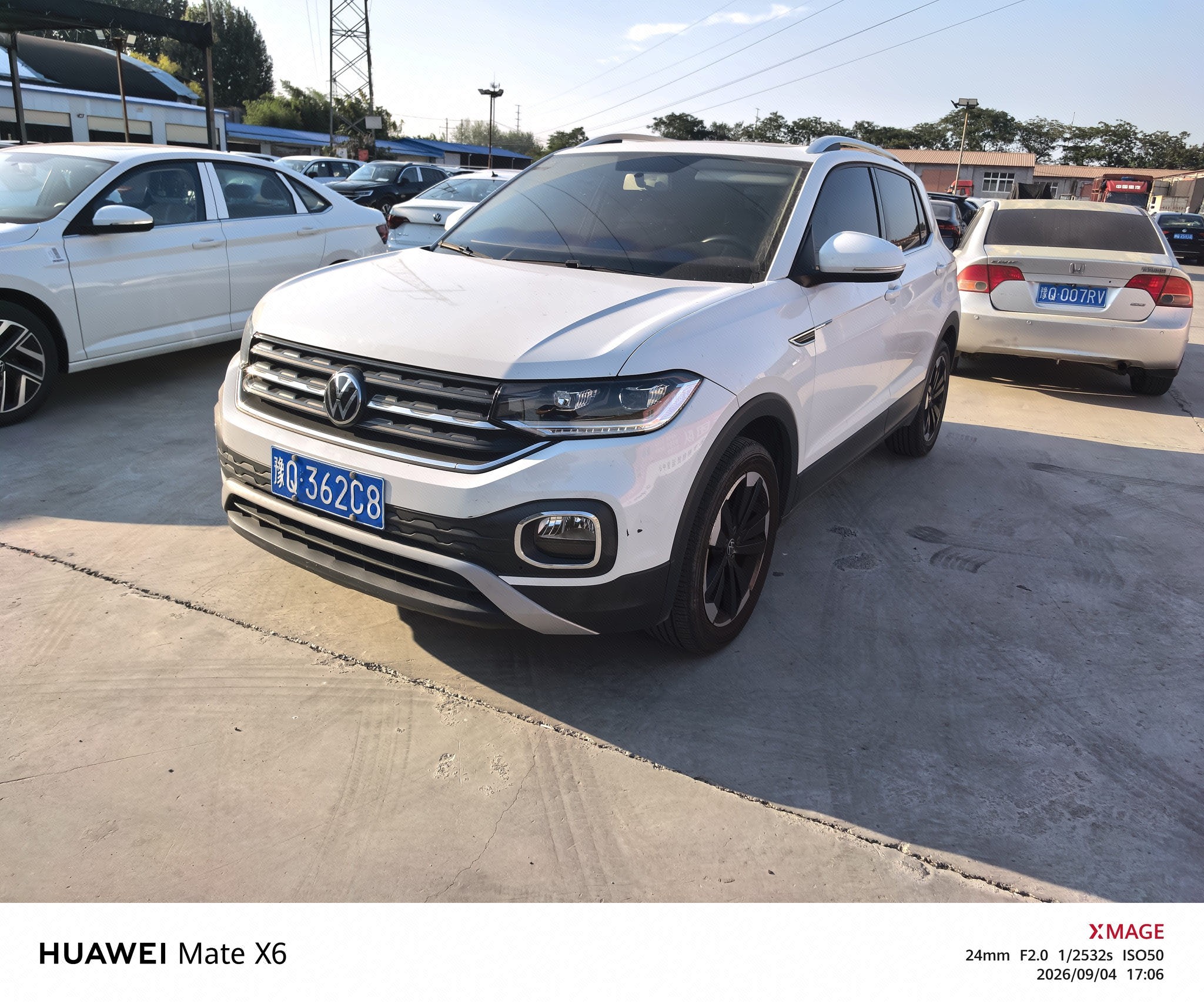 Volkswagen Tacqua 2020 Volkswagen Tacqua 2020 immagine di auto