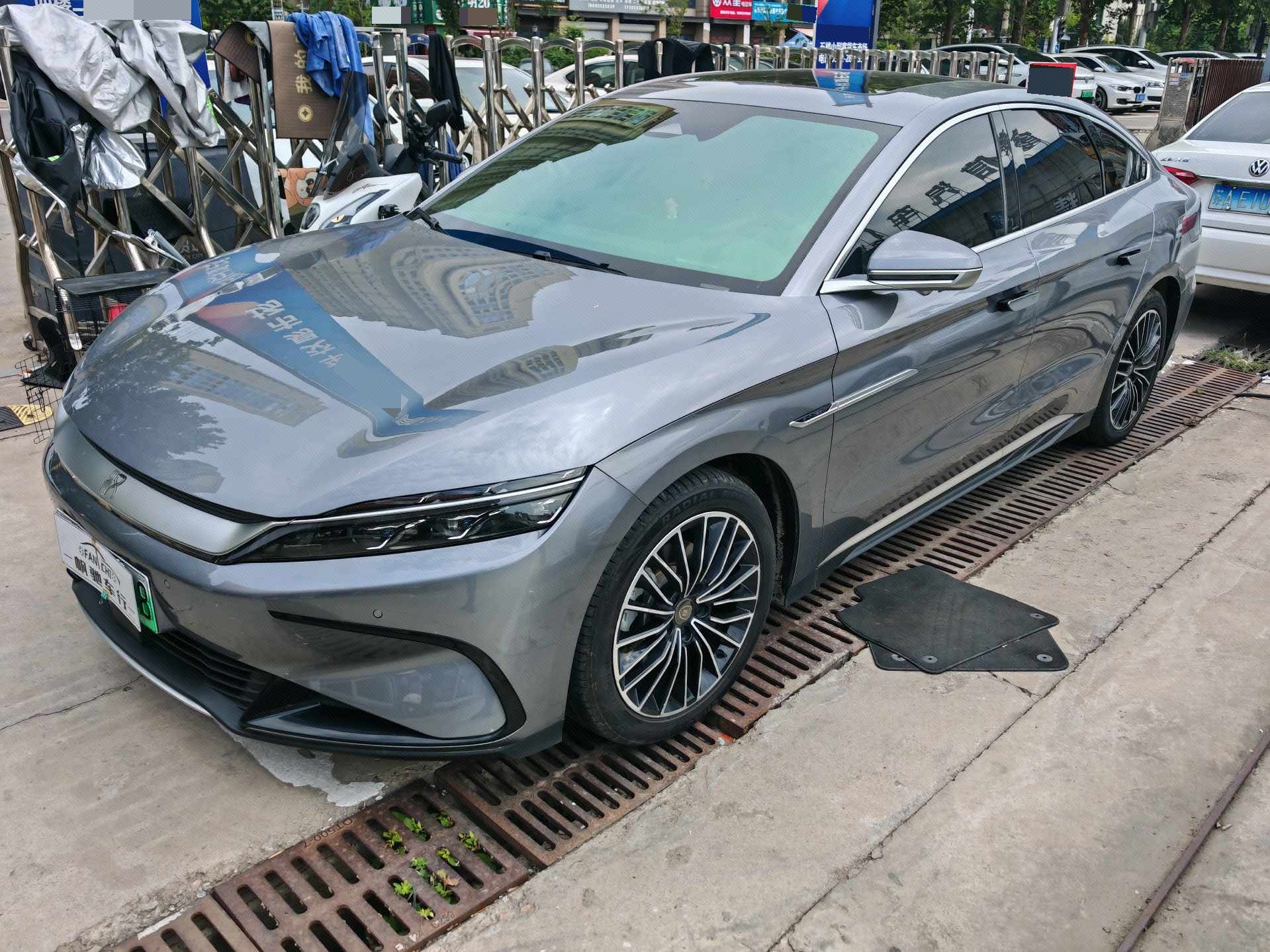 BYD Han 2023 BYD Han 2023 car image
