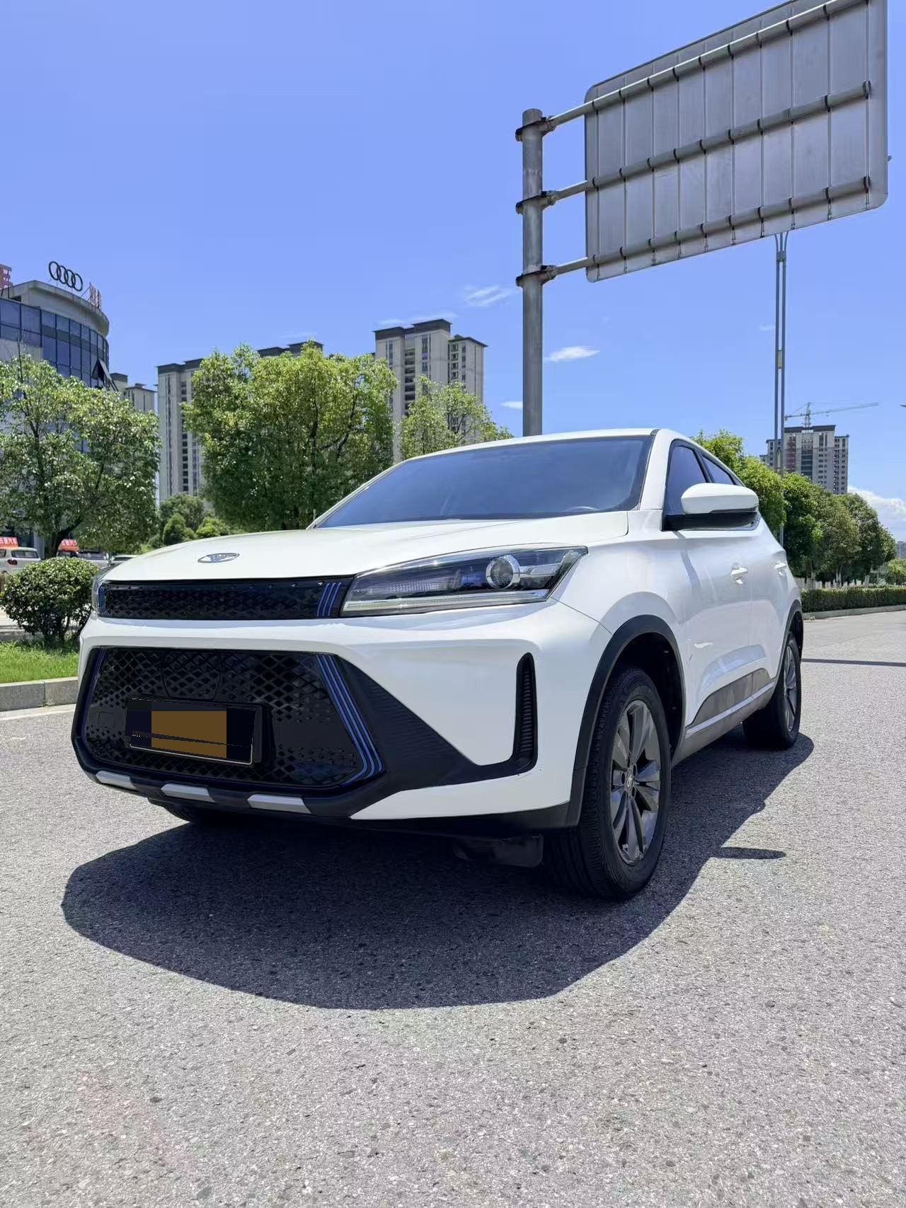 凯翼 炫界Pro EV 2022 凯翼 炫界Pro EV 2022 汽车图片