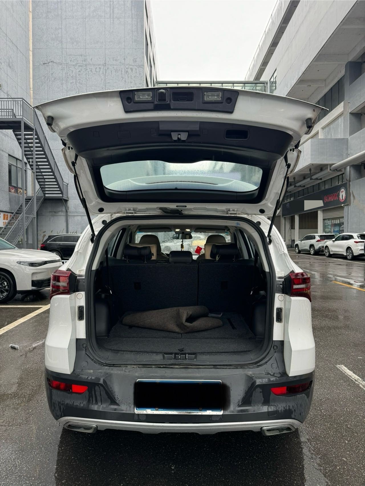 Jetour X70M 2022 car image #9