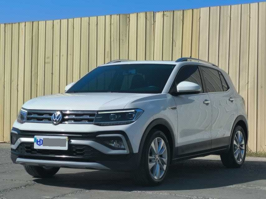2020 2020 car image