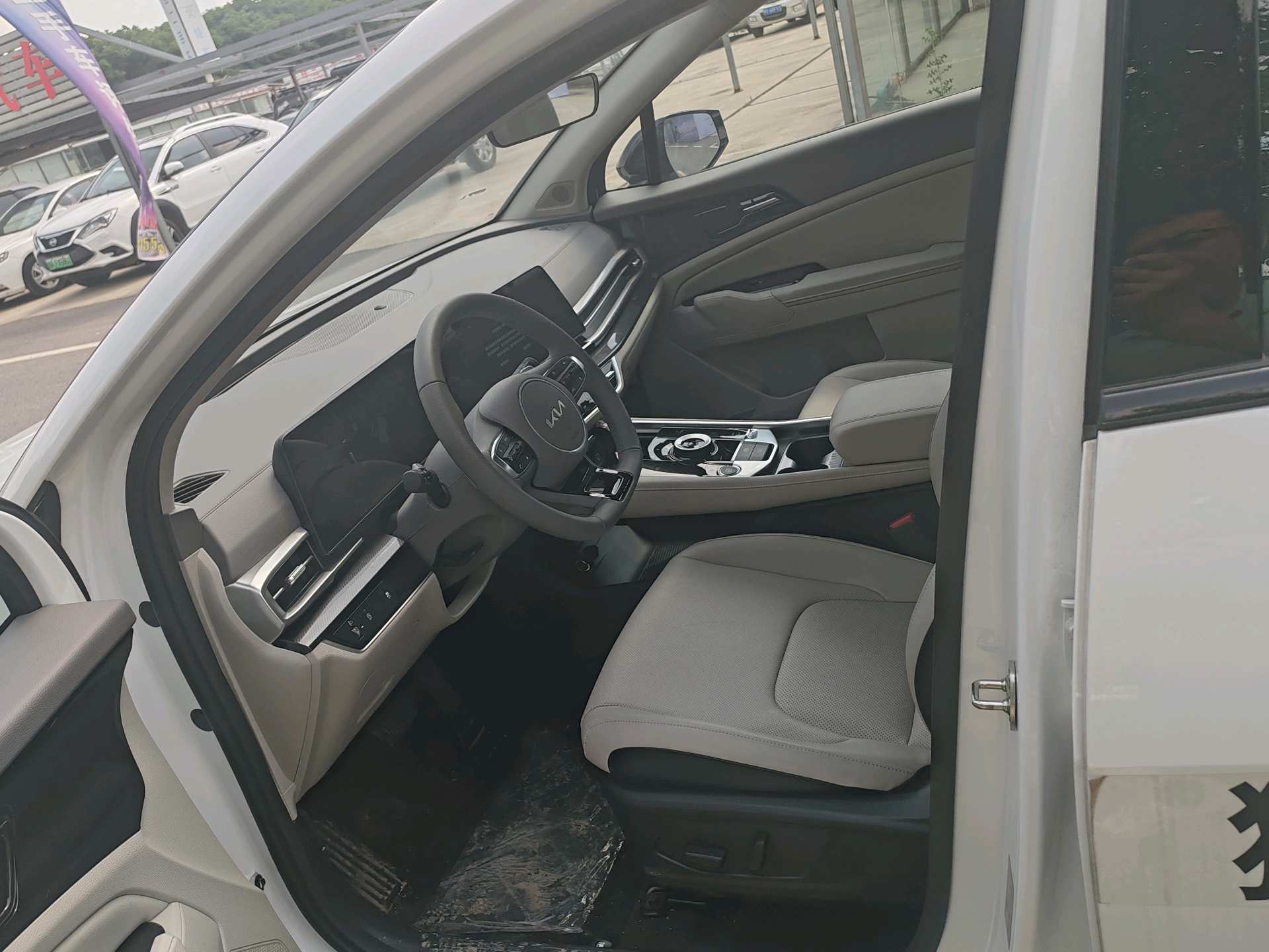 Kia Sportage 2025 #5 Kia Sportage 2025 صورة سيارة #5