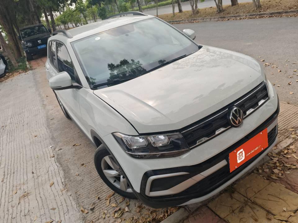 Volkswagen T-Cross 2024 #2 Volkswagen T-Cross 2024 car image #2