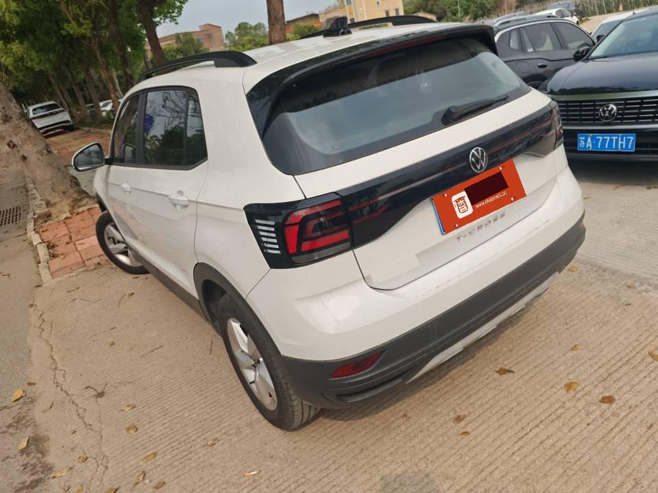 Volkswagen T-Cross 2024 #5 Volkswagen T-Cross 2024 car image #5