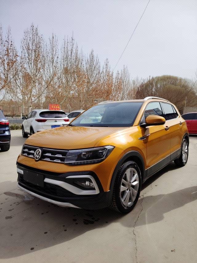 Volkswagen T-Cross 2020 Volkswagen T-Cross 2020 car image