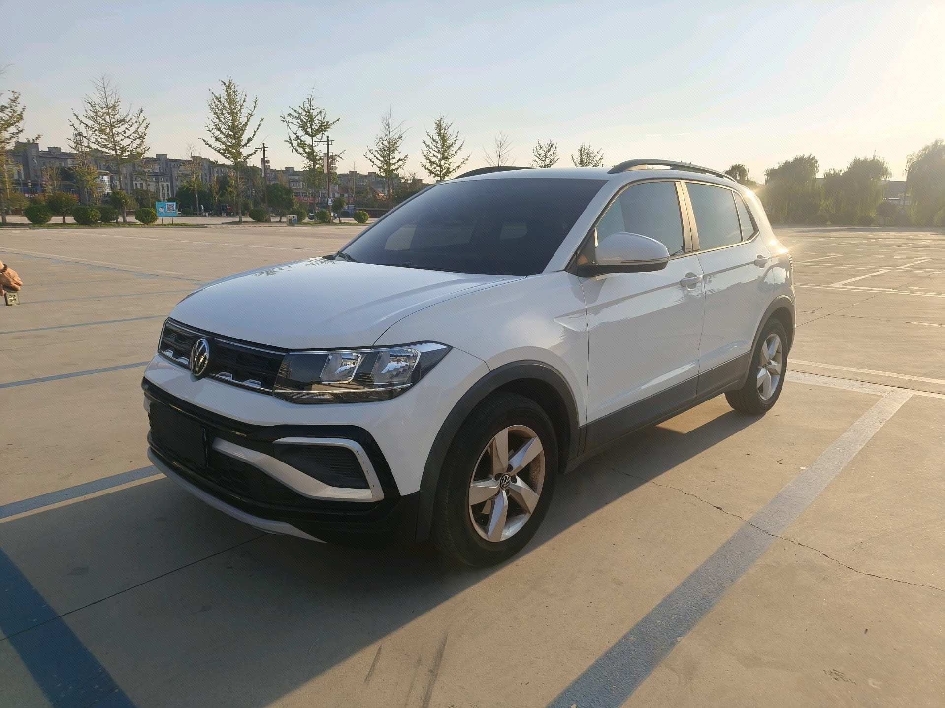 Volkswagen T-Cross 2021 Volkswagen T-Cross 2021 car image