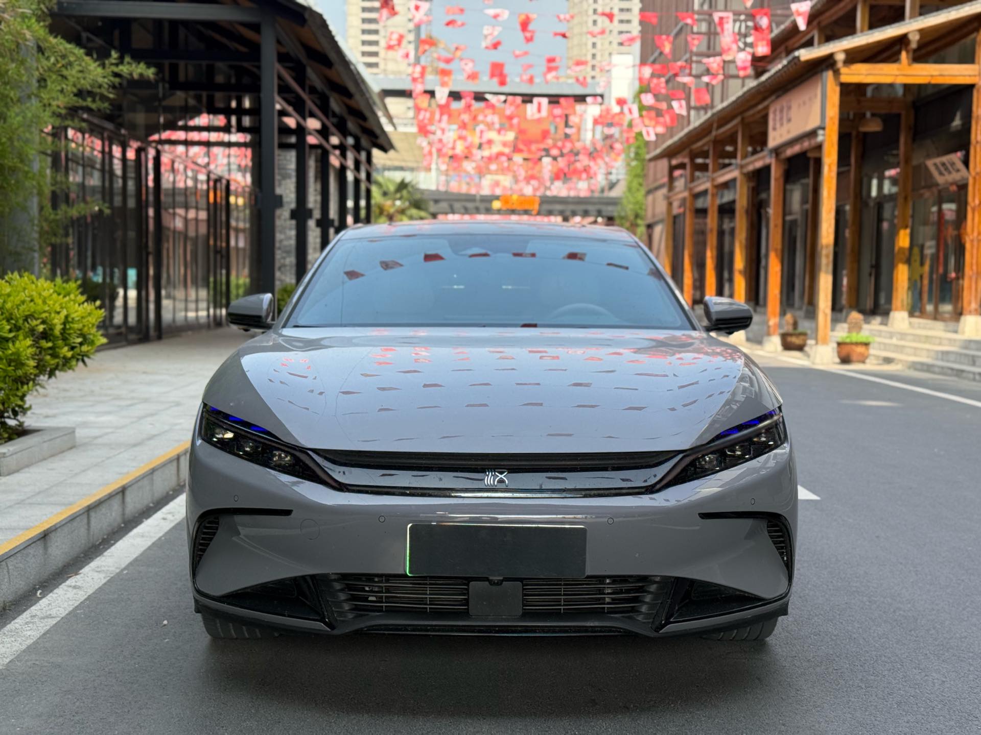 BYD Han 2024 #2 BYD Han 2024 car image #2