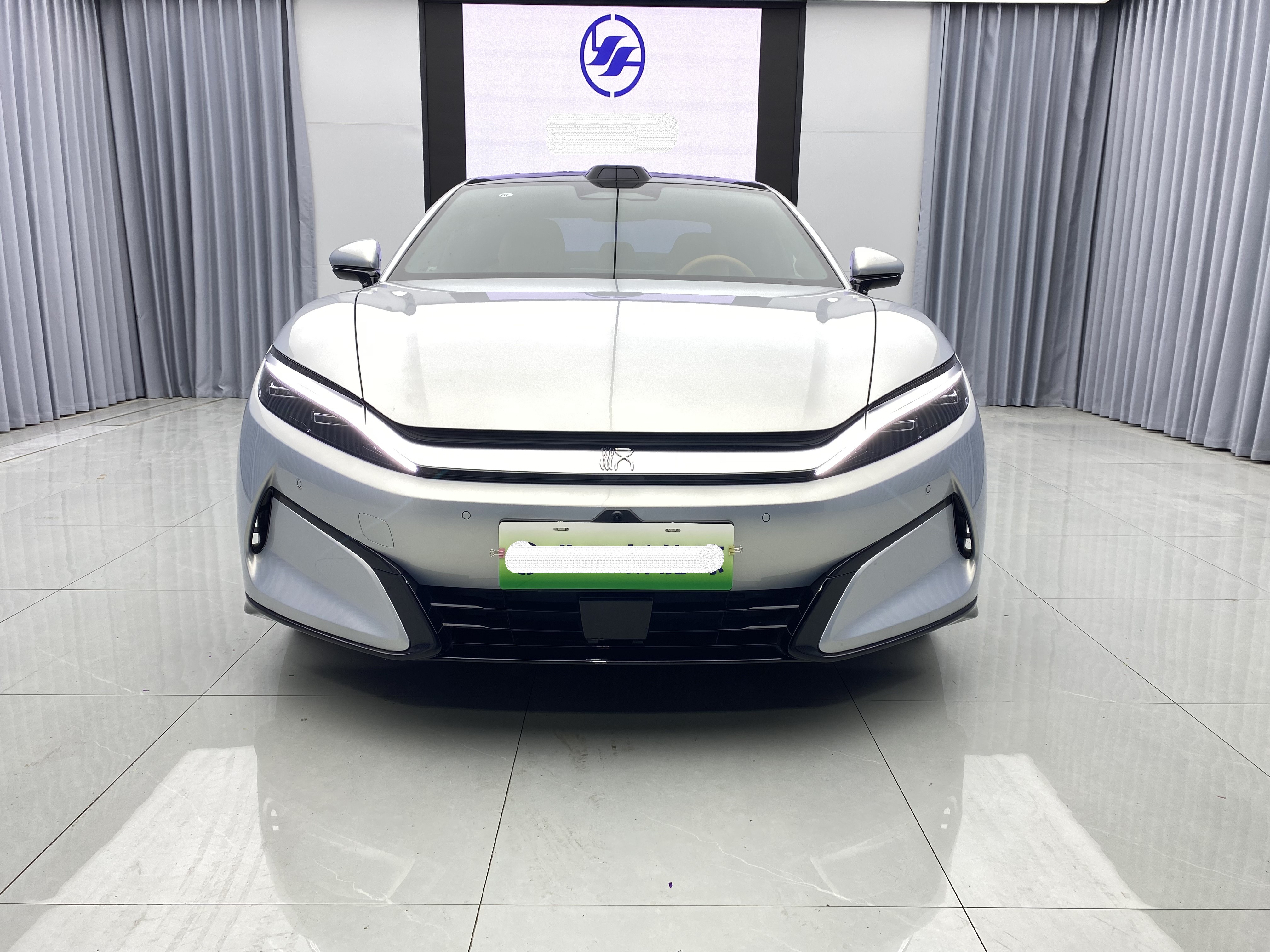 BYD HanL 2025 car image #2