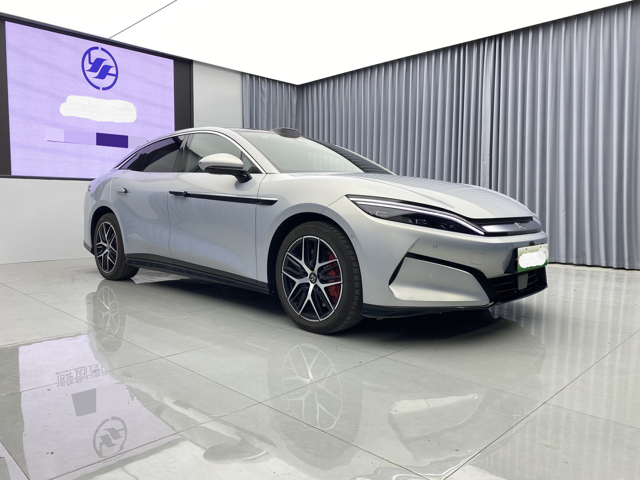 BYD HanL 2025 car image #3