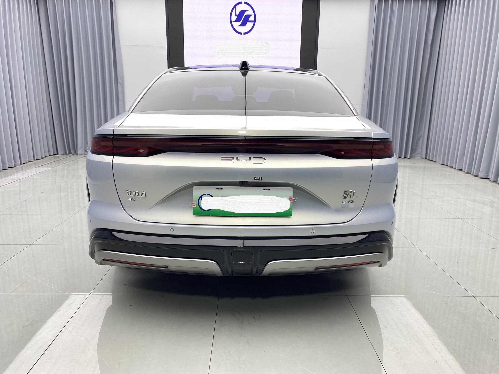 BYD HanL 2025 car image #5