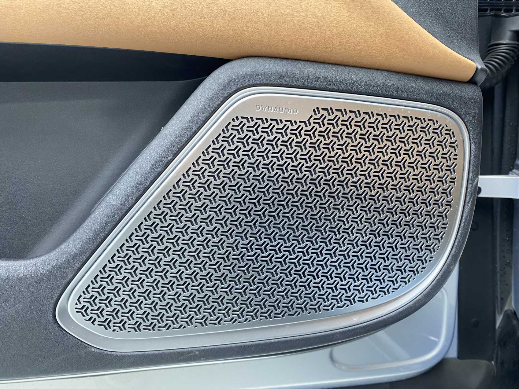 BYD HanL 2025 car image #9