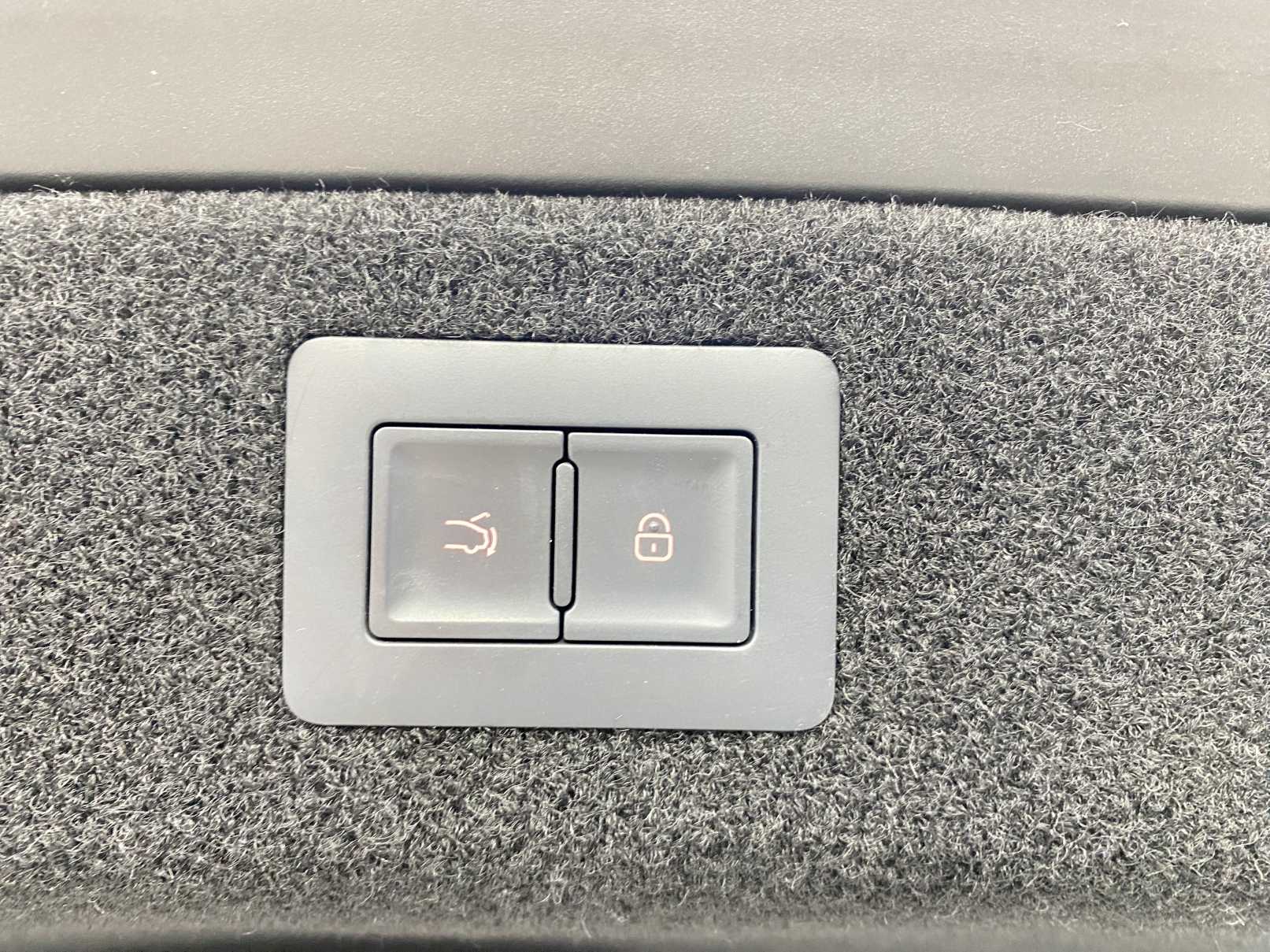 BYD HanL 2025 car image #19