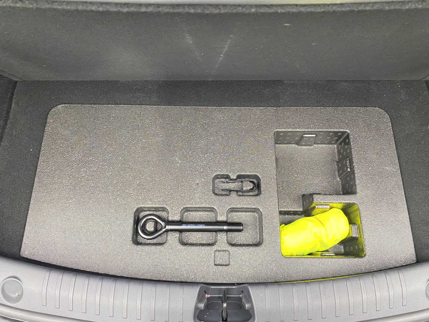 BYD HanL 2025 car image #20