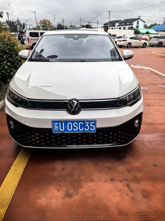 Volkswagen Lavida 2024 car image #2