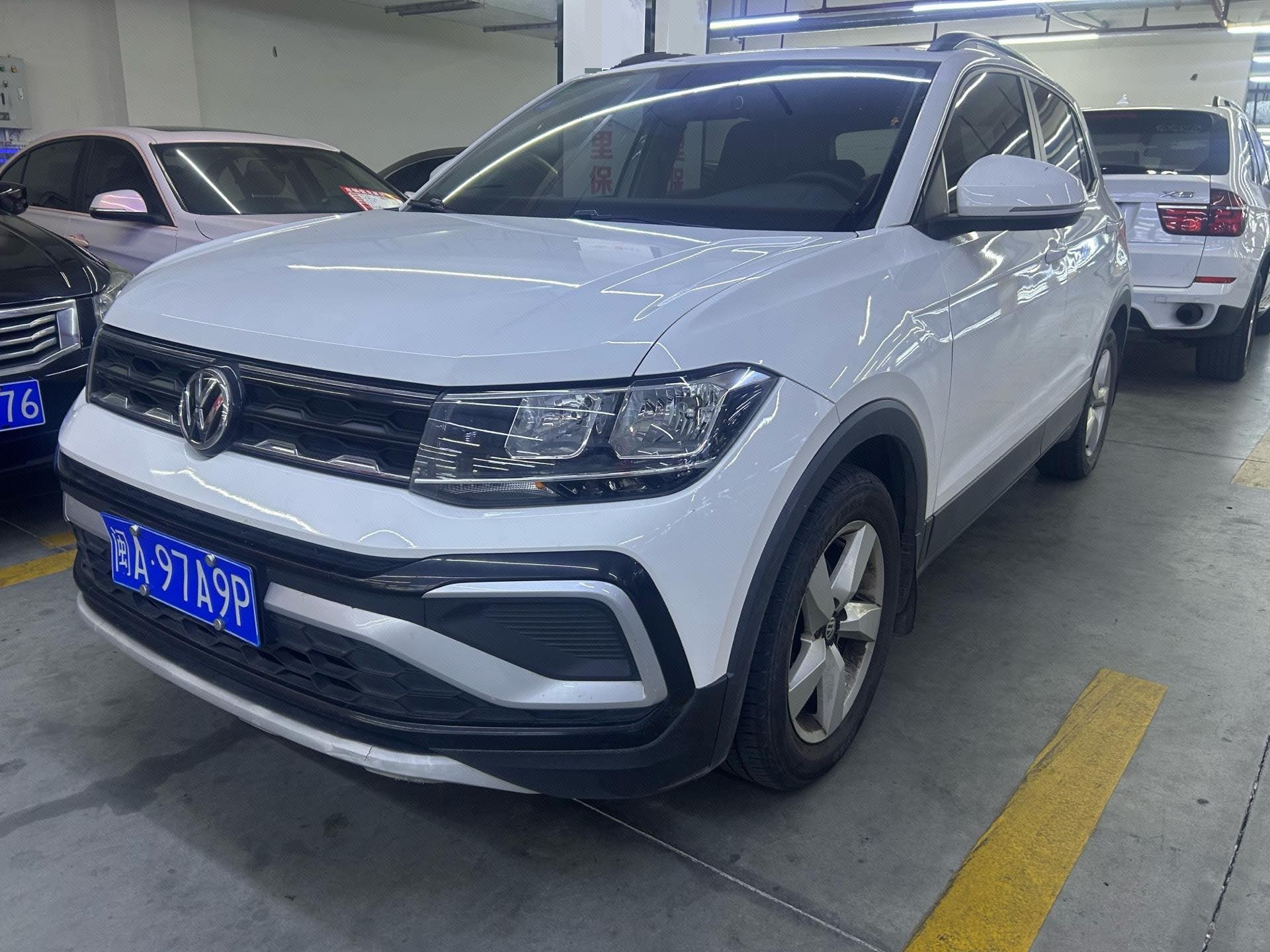 Volkswagen T-Cross 2019 Volkswagen T-Cross 2019 car image