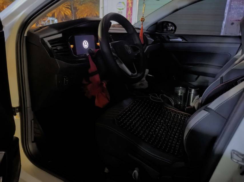 Volkswagen Lavida 2025 car image #4