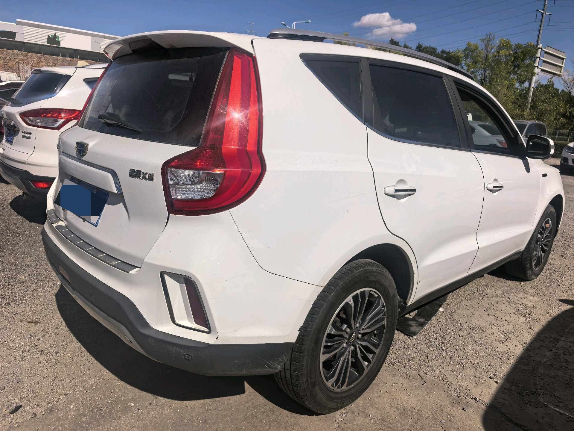 GEELY Vision X6 2018 #5 GEELY Vision X6 2018 car image #5