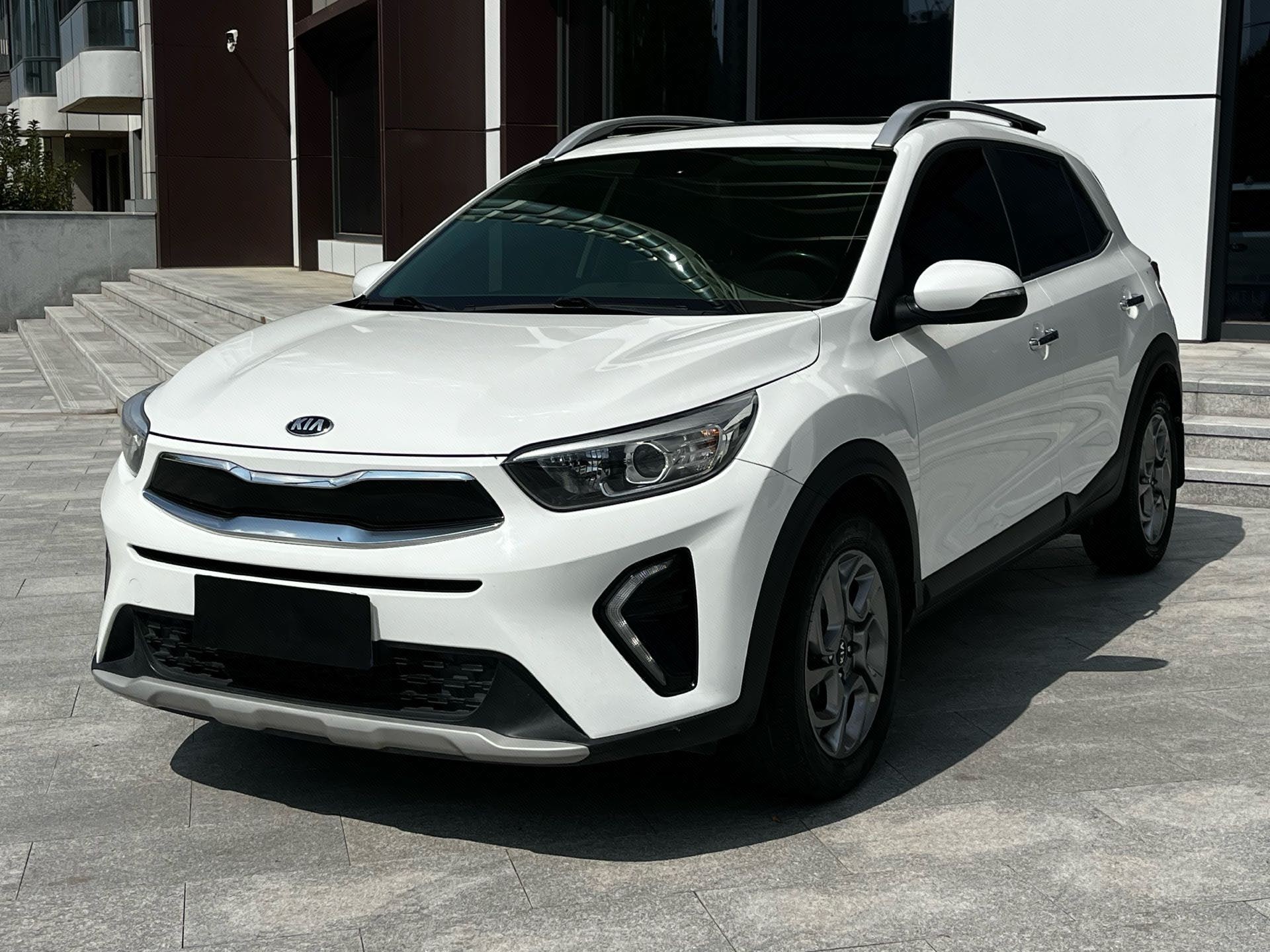 Kia KX1 2019 Kia KX1 2019 car image