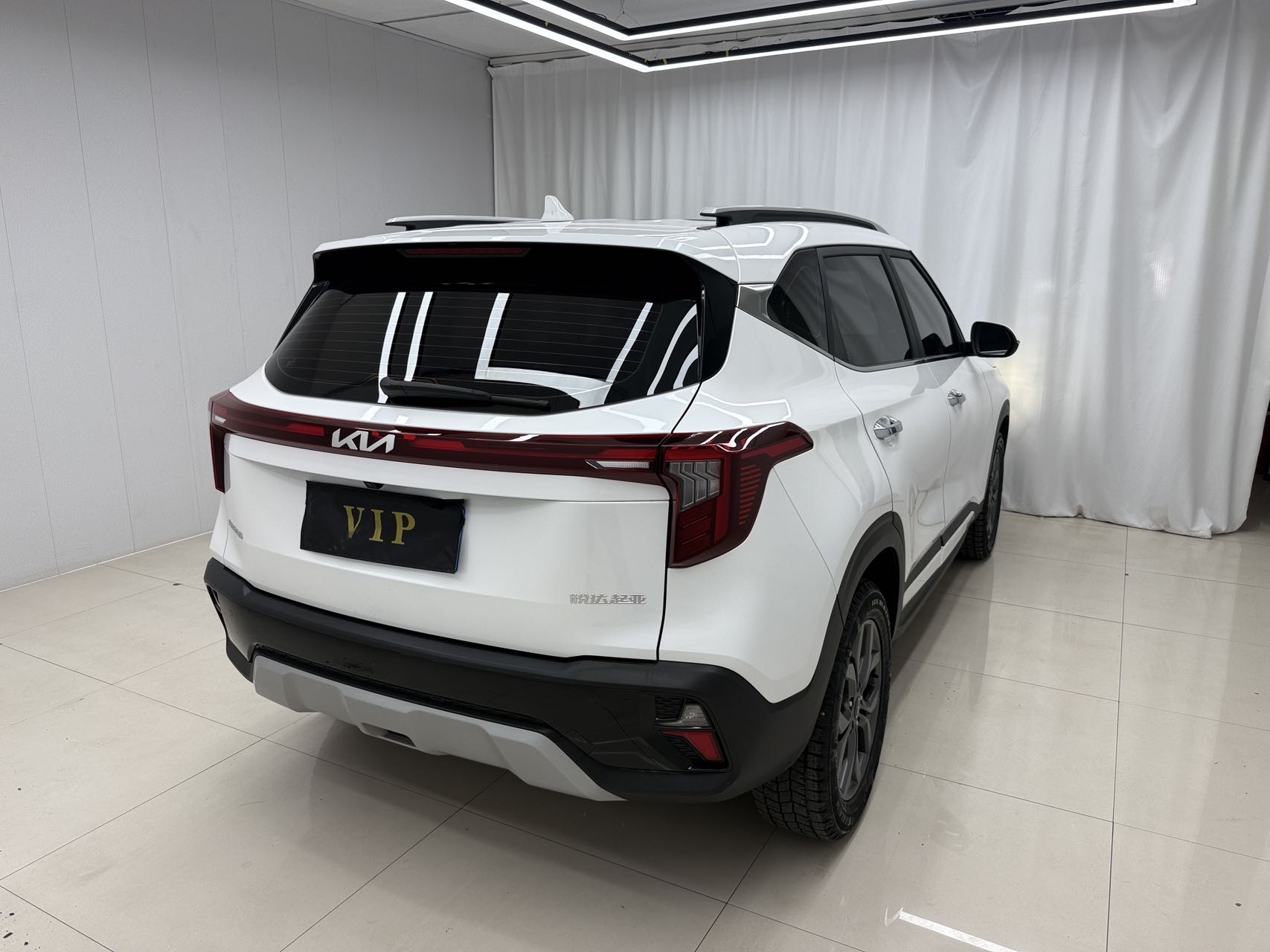 Kia Seltos 2023 image de voiture #4