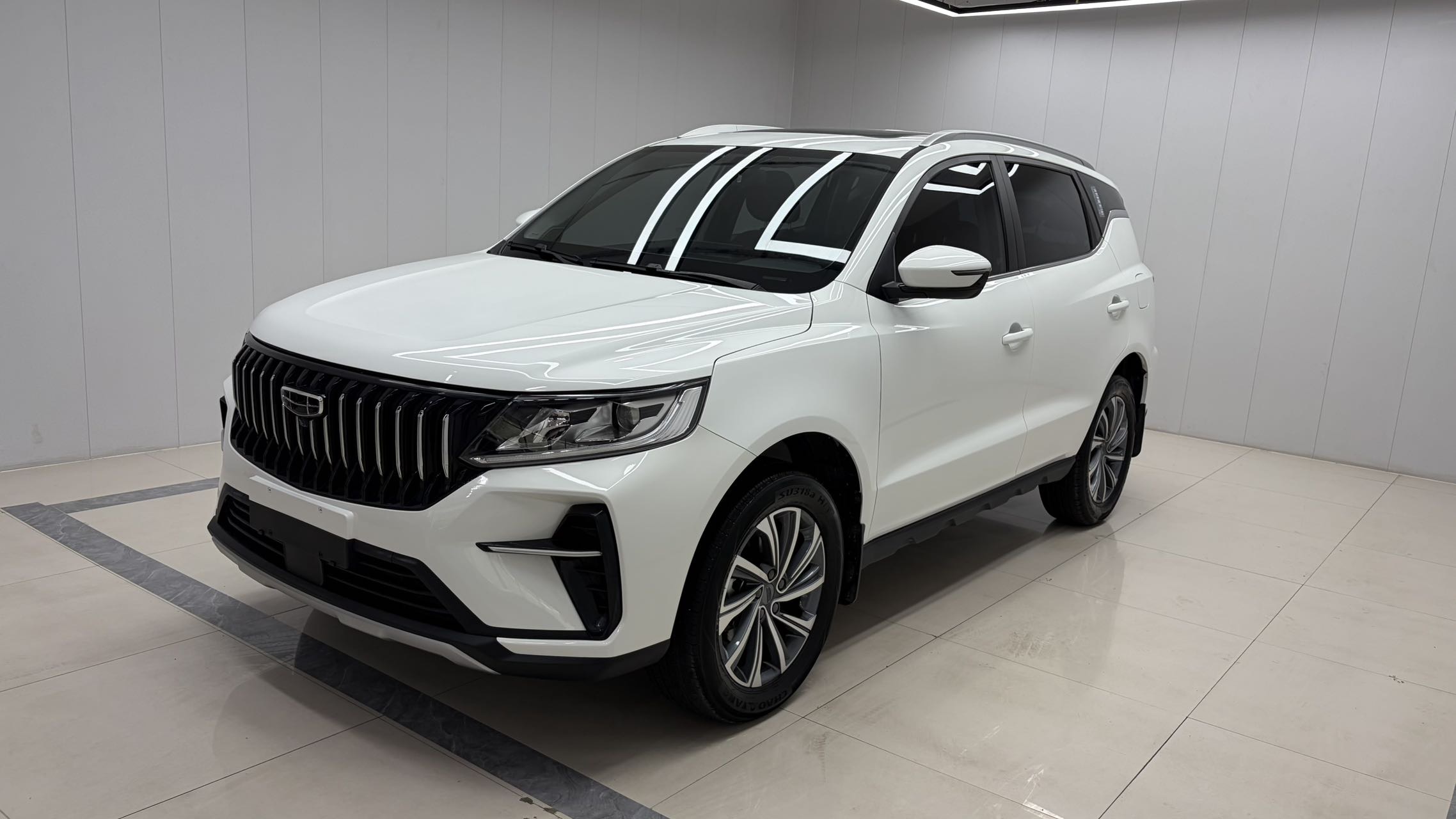 GEELY Vision X6 2023 car image 