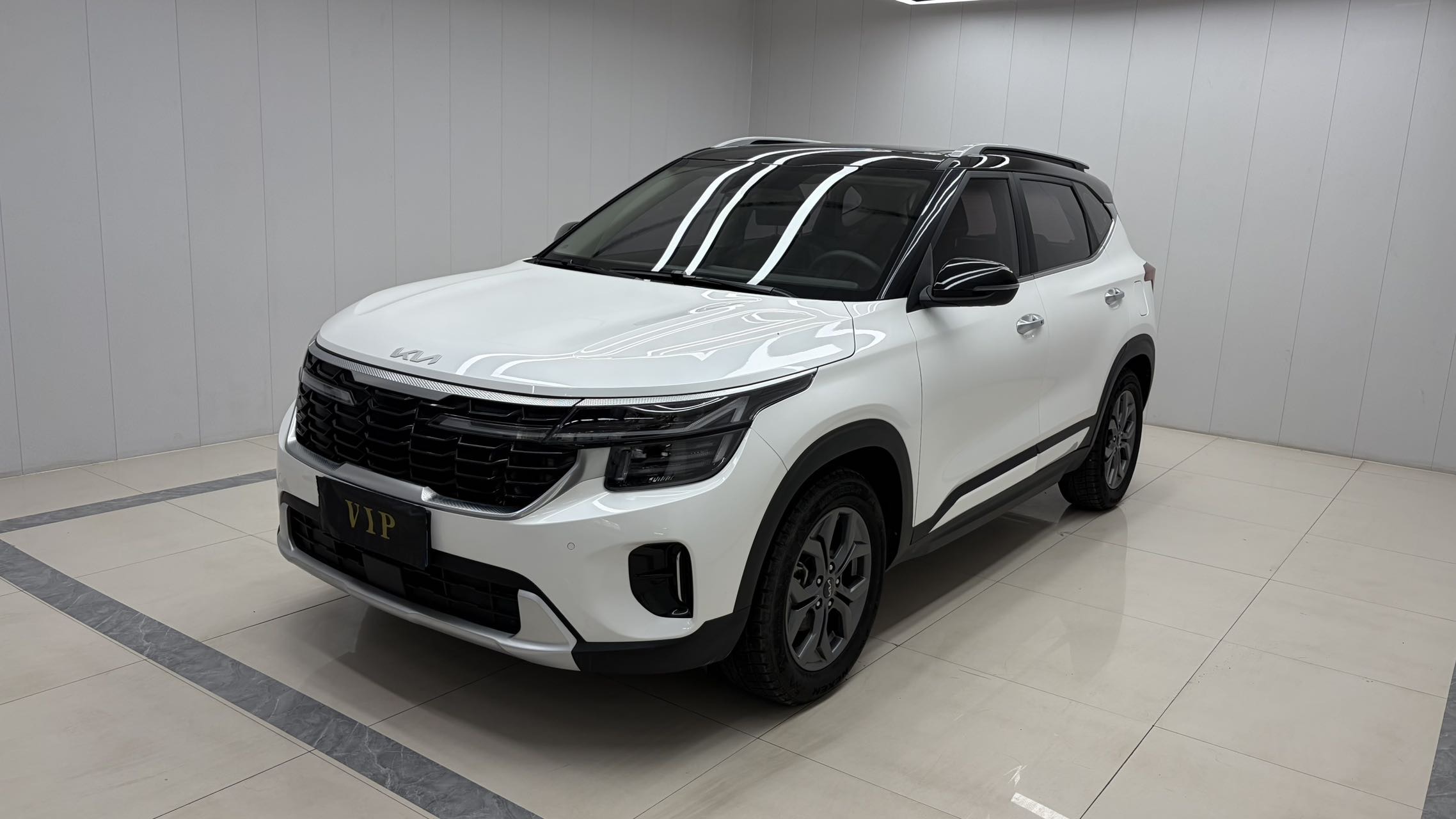 Kia Seltos 2023 Kia Seltos 2023 car image
