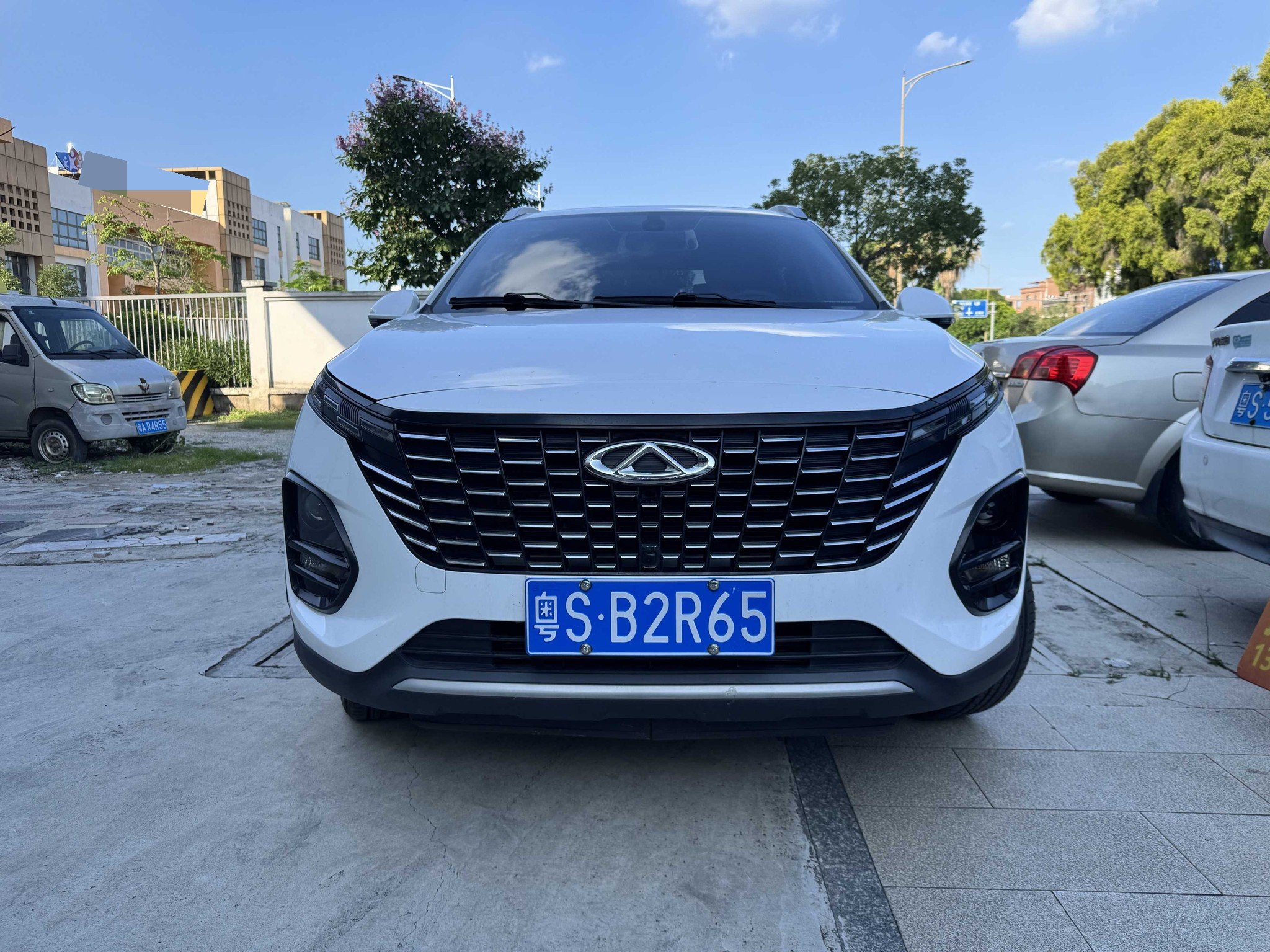 Chery Tiggo 3x 2023 #2 Chery Tiggo 3x 2023 صورة سيارة #2