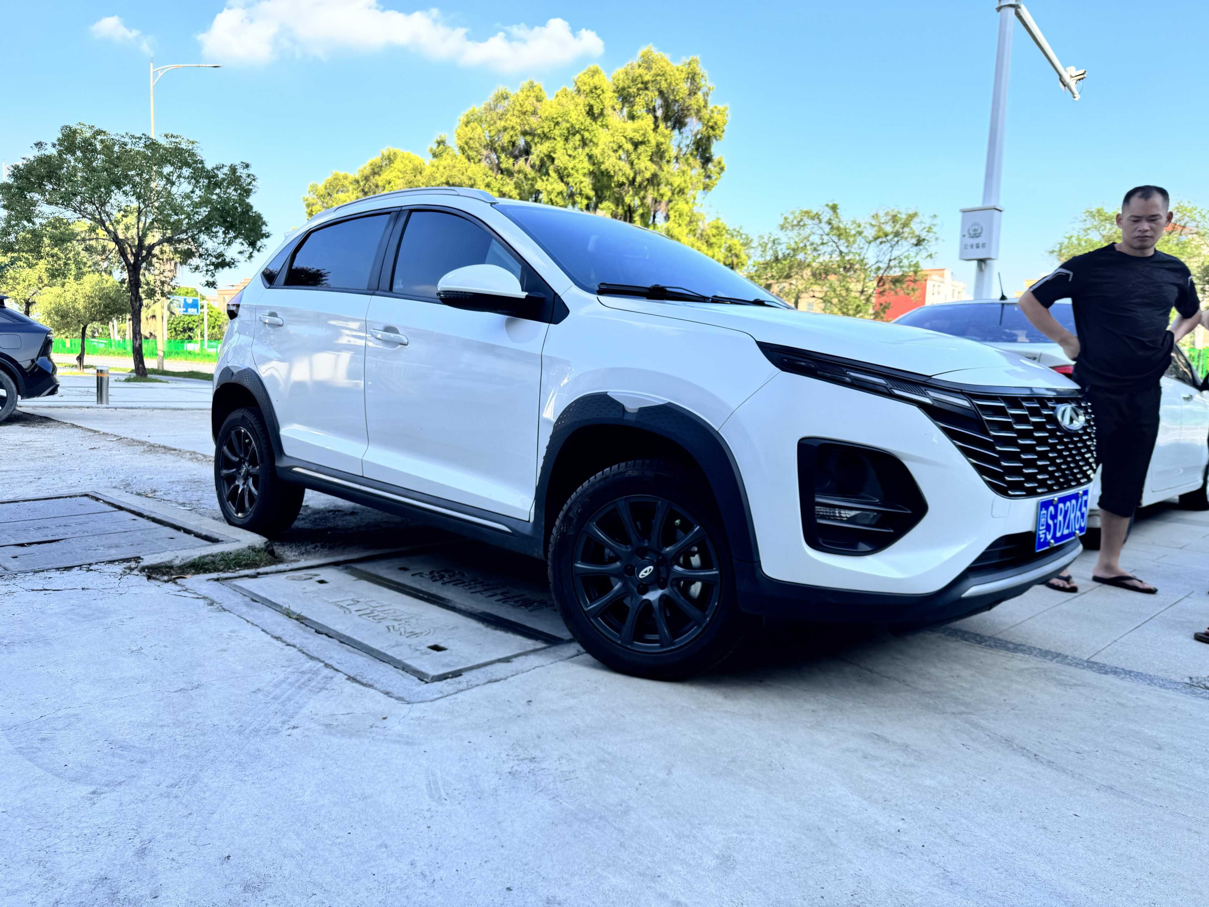 Chery Tiggo 3x 2023 #3 Chery Tiggo 3x 2023 صورة سيارة #3