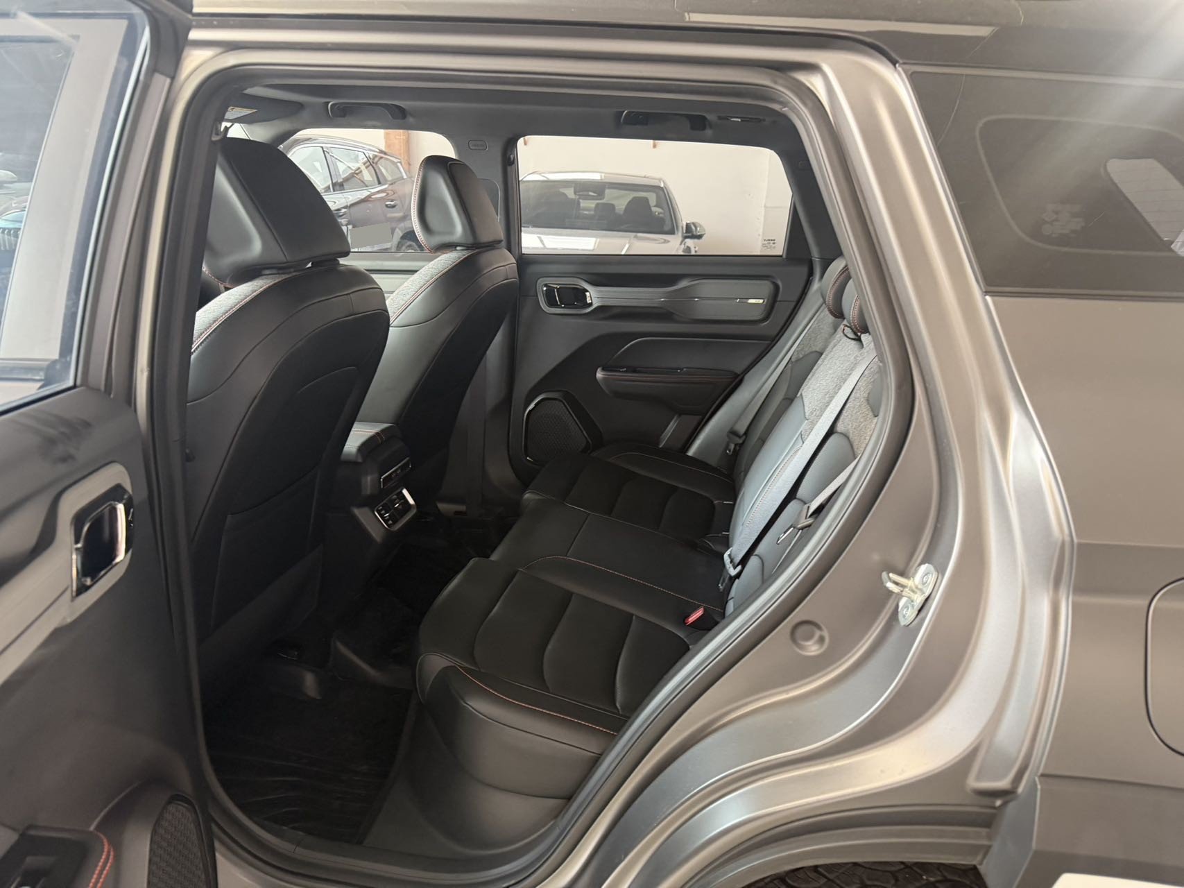 GEELY Cowboy 2025 car image #3