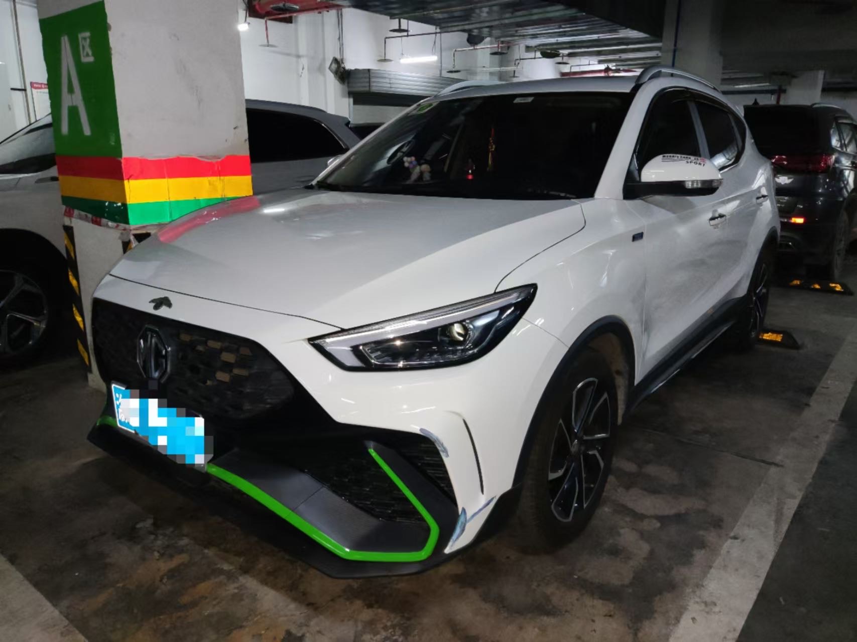 MG ZS 2023 car image 