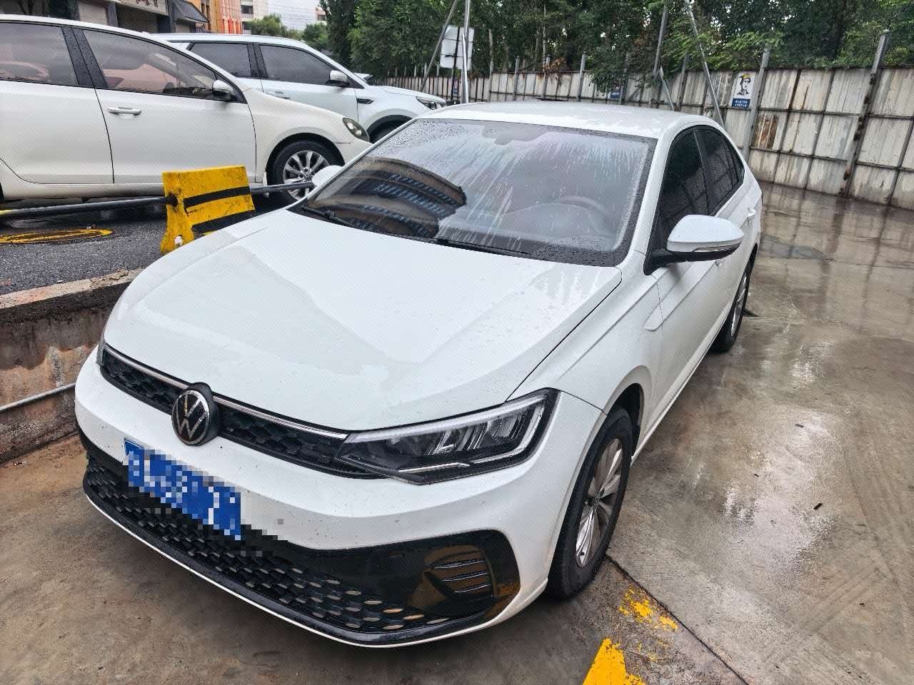 Volkswagen Lavida 2025 car image 