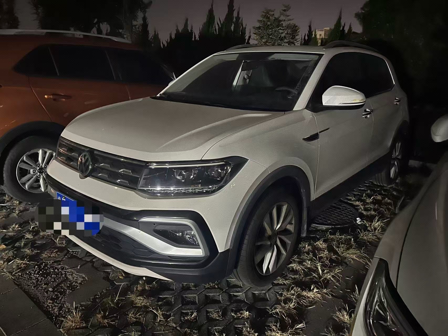Volkswagen T-Cross 2021 Volkswagen T-Cross 2021 car image