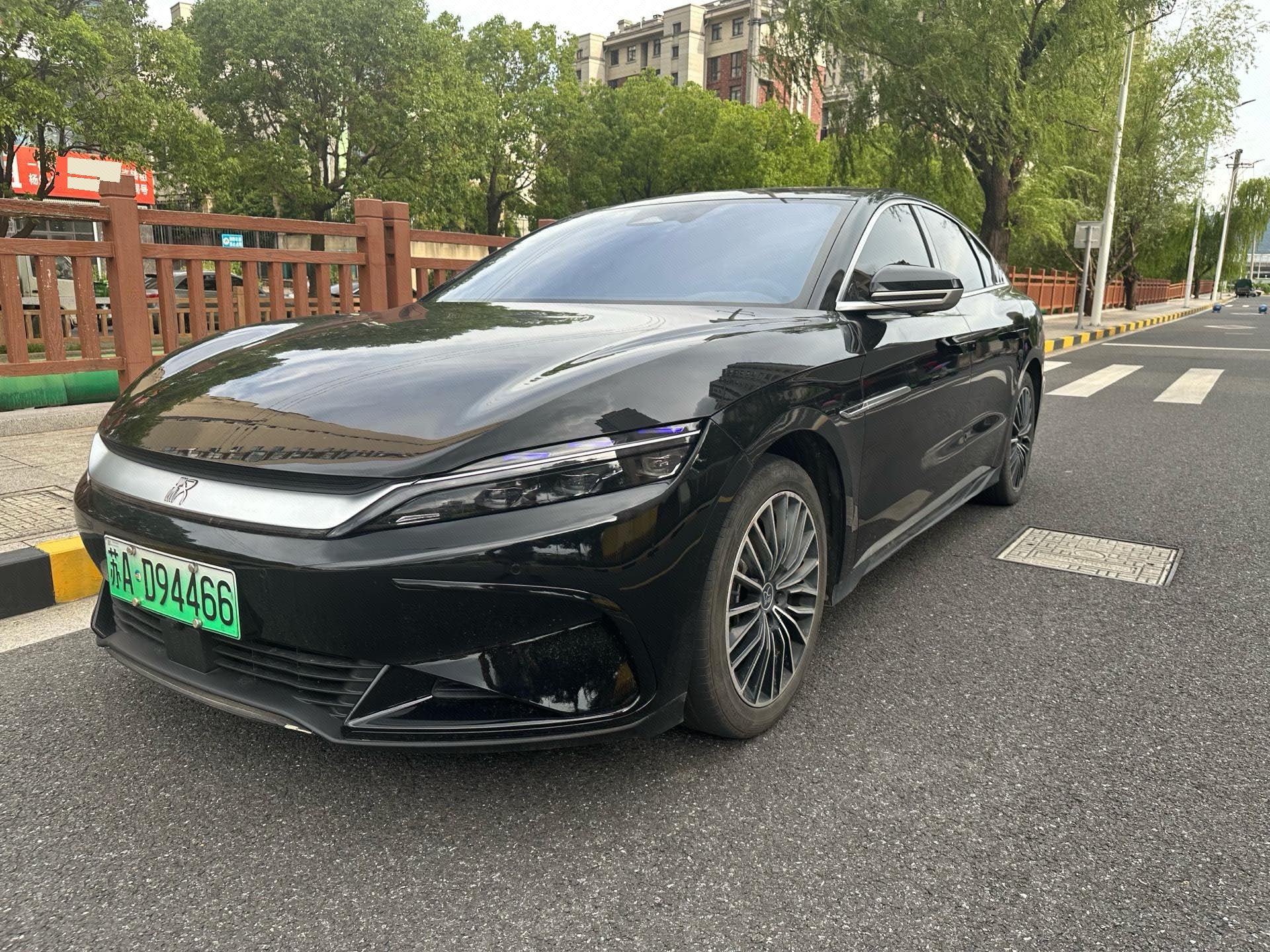 BYD Han 2023 BYD Han 2023 car image