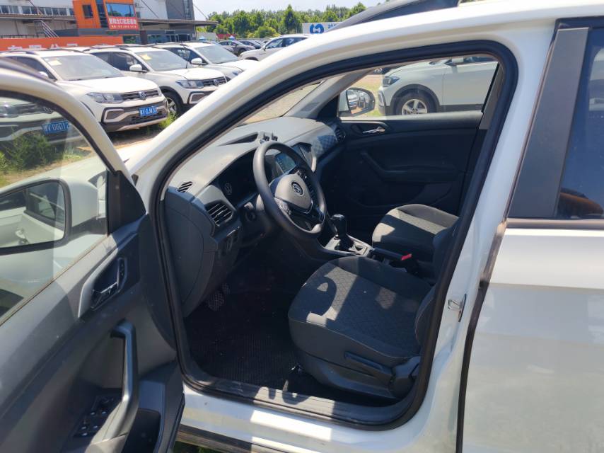 Volkswagen T-Cross 2023 imagem de carro #3